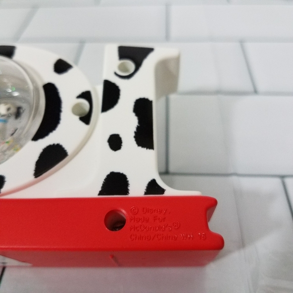 McDonald's Disney's 101 Dalmatian 1996 Ornament Snowglobe - Picture 6 of 9